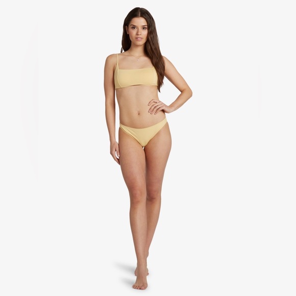 🍍ROXY Beach Classics Moderate Bottoms🍍 - Picture 3 of 6